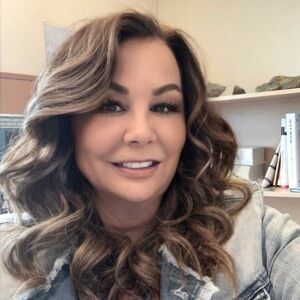 Meet your Posher, Louisa